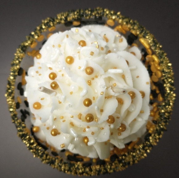 Candles - Picture 3 of 3